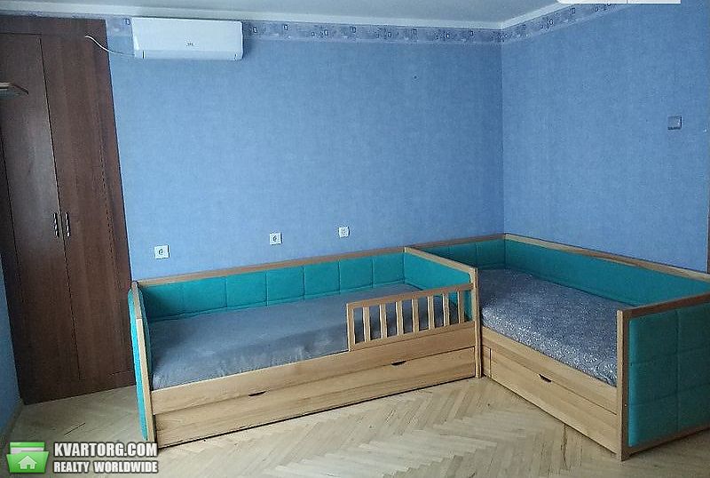 Sell 2-room apartment. Киев,  Приречная — photo 9