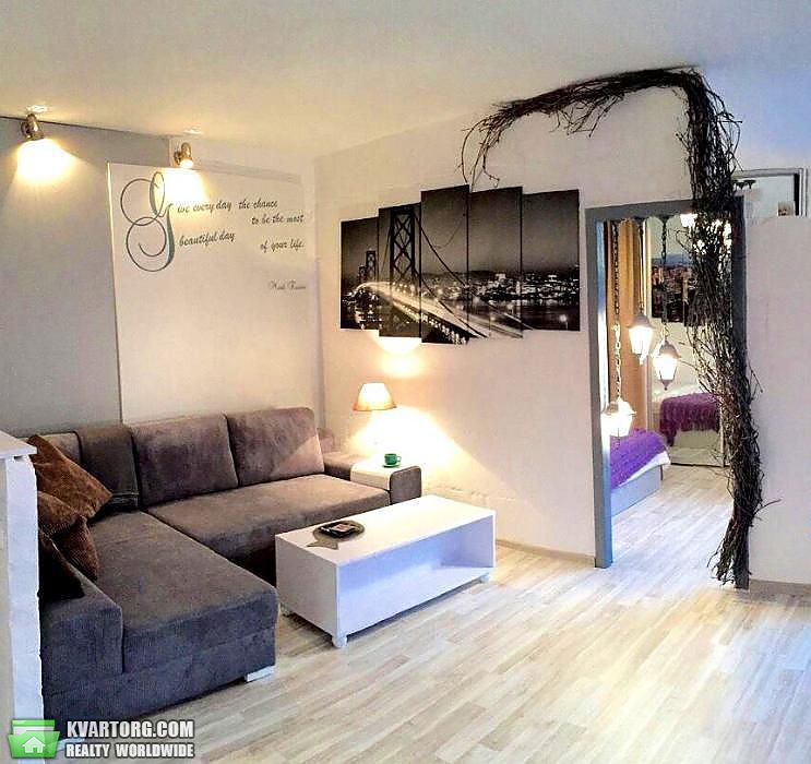 Rent out 2-room apartment. Киев,  Терещенковская — photo 5