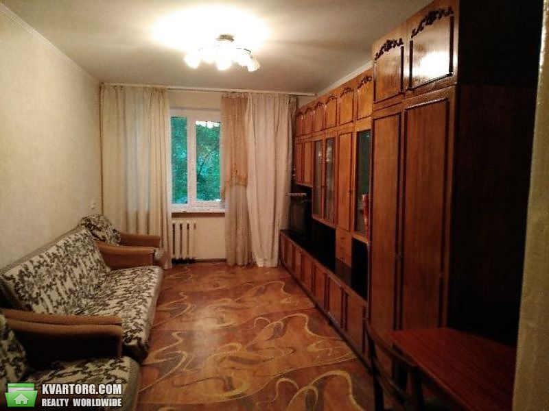 Sell 2-room apartment. Киев,  Зодчих — photo 2