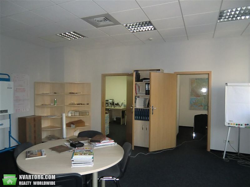 Rent out office. Киев, ул. Васильковская — photo 1