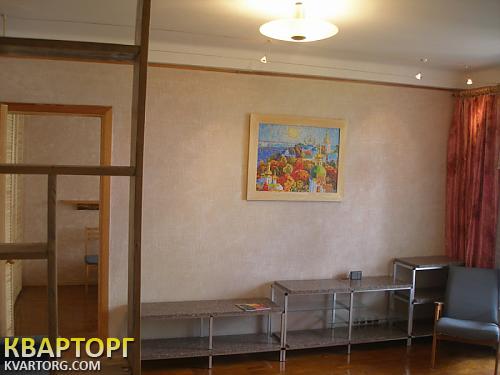 Rent out 2-room apartment. Киев,  Тропинина — photo 7