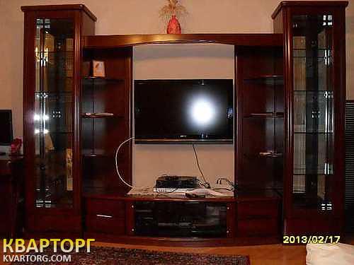 Rent out 3-room apartment. Киев, Ивана Пулюя — photo 1