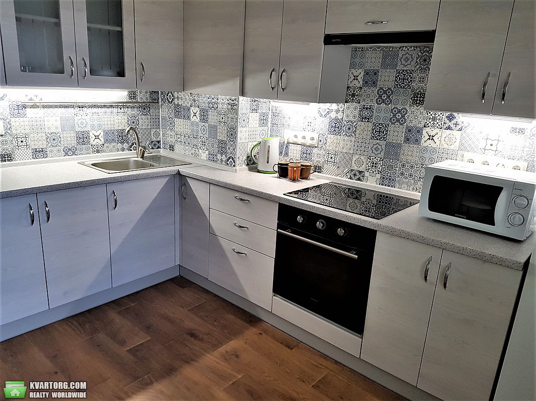 Rent out 1-room apartment. Киев, сергея данченко — photo 5