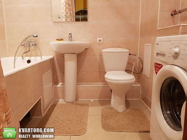 Rent out 1-room apartment. Киев, Ващенко — photo 4