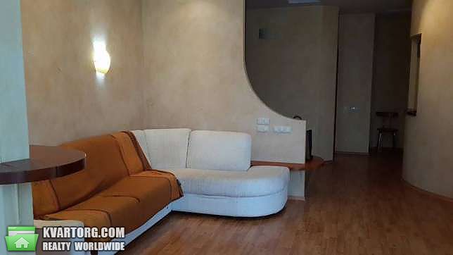 Rent out 3-room apartment. Киев,  Якира — photo 2