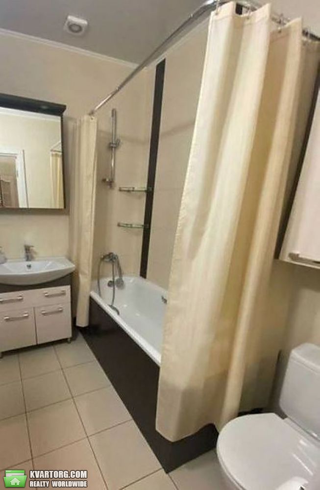 Rent out 2-room apartment. Киев,  Константиновская — photo 6