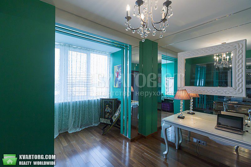 Sell 4-room apartment. Киев,  Никольско-Слободская — photo 3