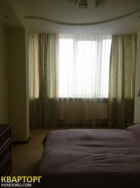 Sell 2-room apartment. Киев,  Урловская — photo 2