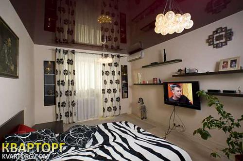 Sell 2-room apartment. Киев,  Дегтяревская — photo 4