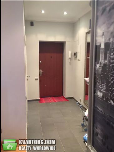 Rent out 2-room apartment. Киев,  Скрипника — photo 1
