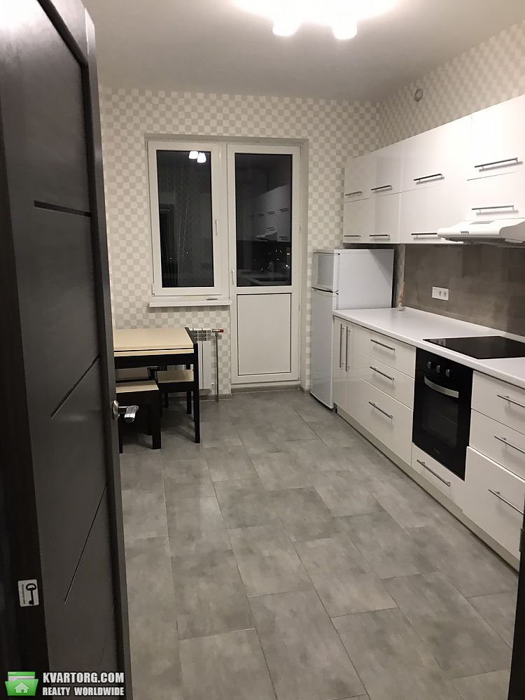 Rent out 1-room apartment. Киев,  Кондратюка — photo 3