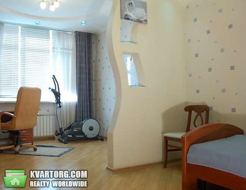 Rent out 4-room apartment. Киев, Героев Сталинграда пр — photo 7