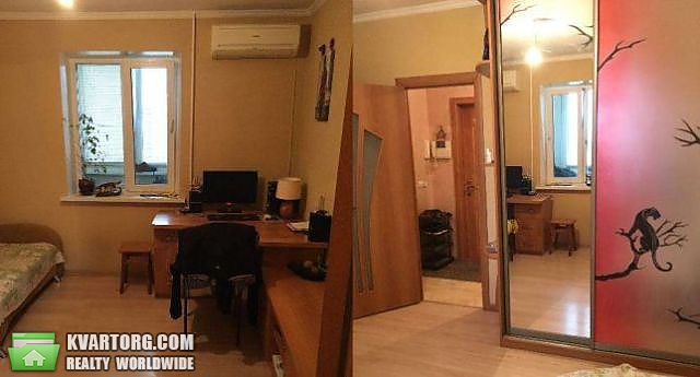Sell 2-room apartment. Киев,  Каштановая — photo 1