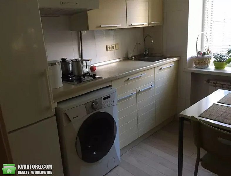 Sell 2-room apartment. Киев, Маричанская — photo 1