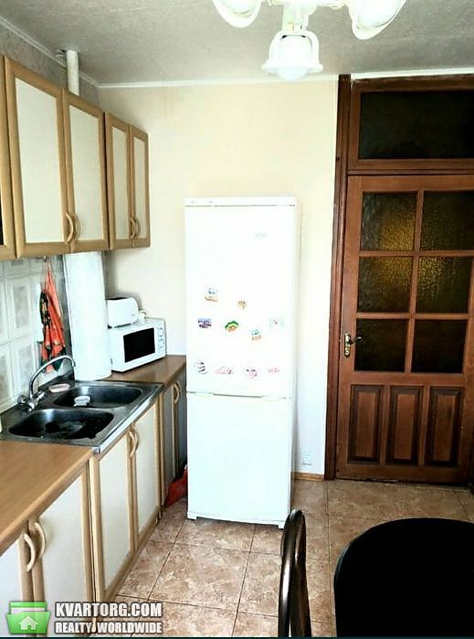 Sell 3-room apartment. Киев,  Бережанская — photo 1