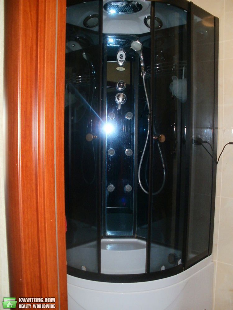 Rent out 1-room apartment. Киев,  Братиславская — photo 5