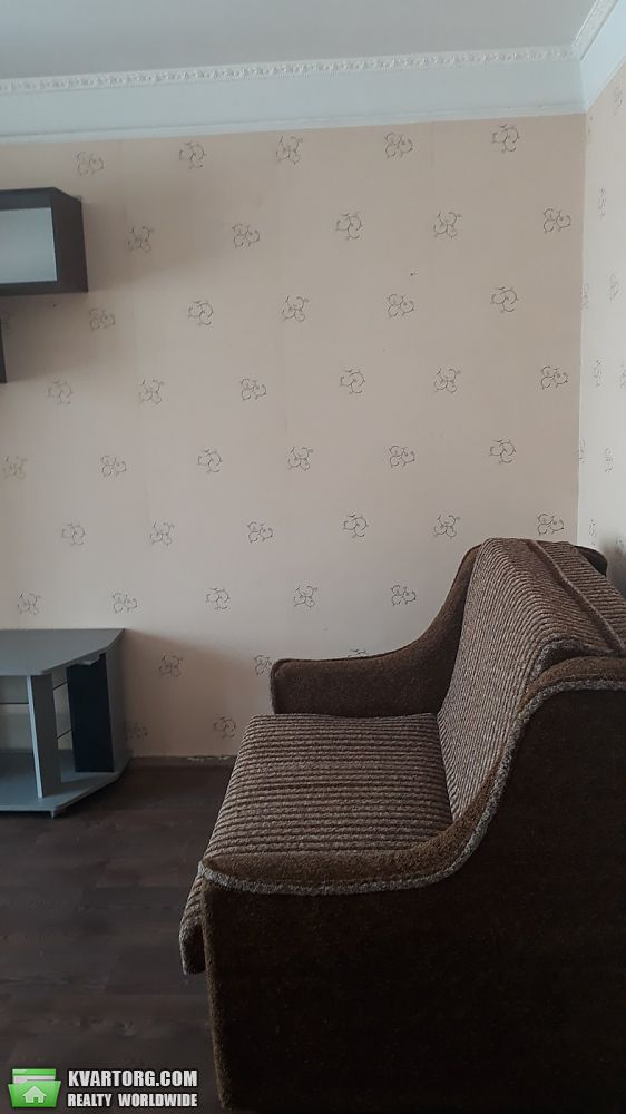 Rent out 1-room apartment. Киев,  Гната Юры — photo 4