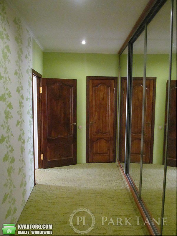 Sell 2-room apartment. Киев,  Урловская — photo 5