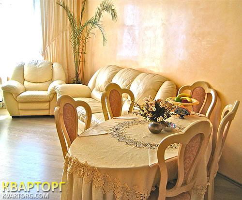 Rent out 3-room apartment. Киев,  Жилянская — photo 9