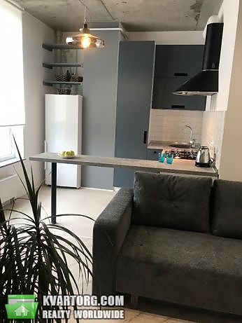 Rent out 2-room apartment. Киев,  Вильямса — photo 1