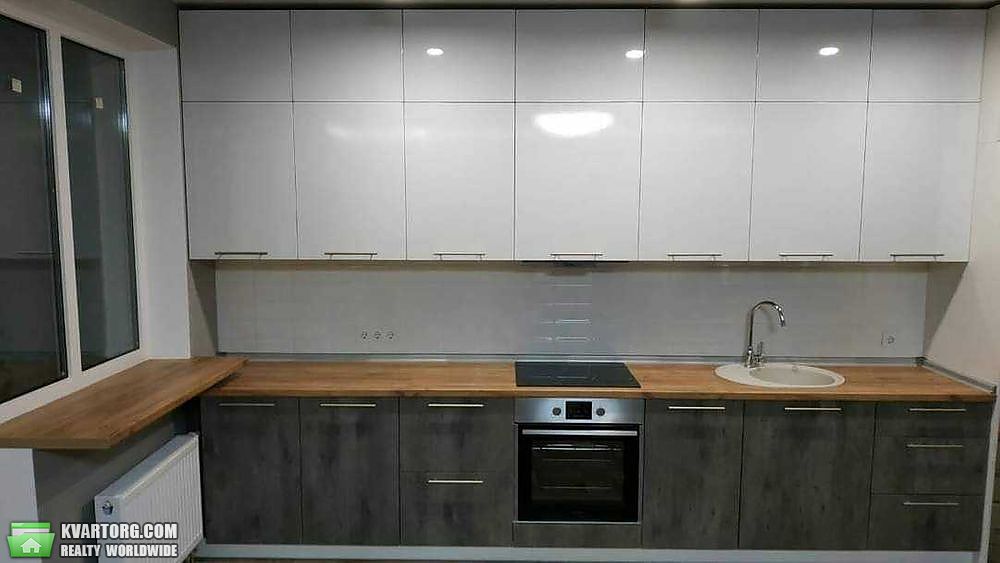 Sell 3-room apartment. Киев,  Панельная — photo 5