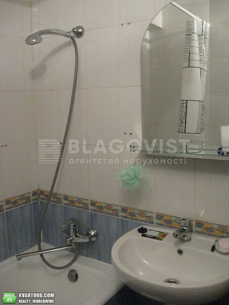 Sell 2-room apartment. Киев,  Жилянская — photo 5