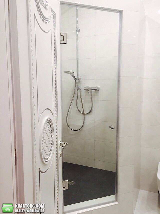 Sell 3-room apartment. Киев,  Драгомирова — photo 5