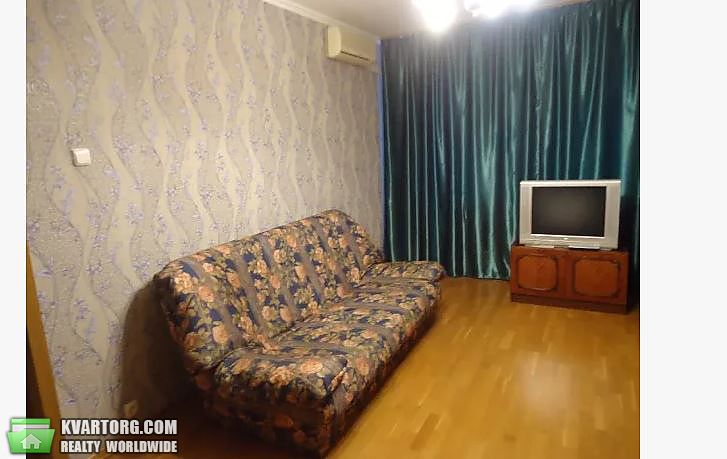 Rent out 2-room apartment. Киев,  Свободы пр — photo 1