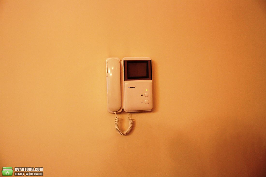 Rent out 2-room apartment. Днепропетровск, комсомольская — photo 6