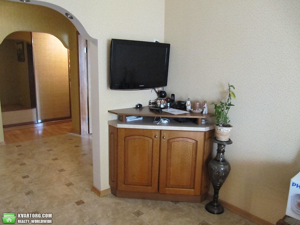 Rent out 2-room apartment. Киев,  Правды пр — photo 3
