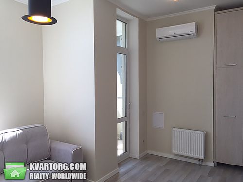 Sell 2-room apartment. Киев,  Драгомирова — photo 1