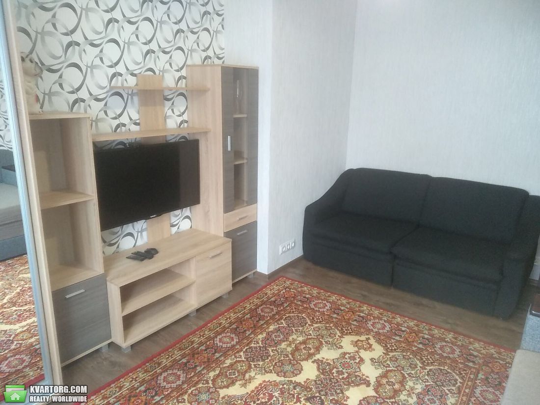 Rent out 1-room apartment. Киев,  Сивашская — photo 4