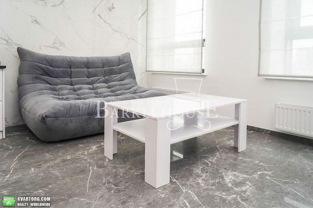Rent out 3-room apartment. Киев, Деловая — photo 4