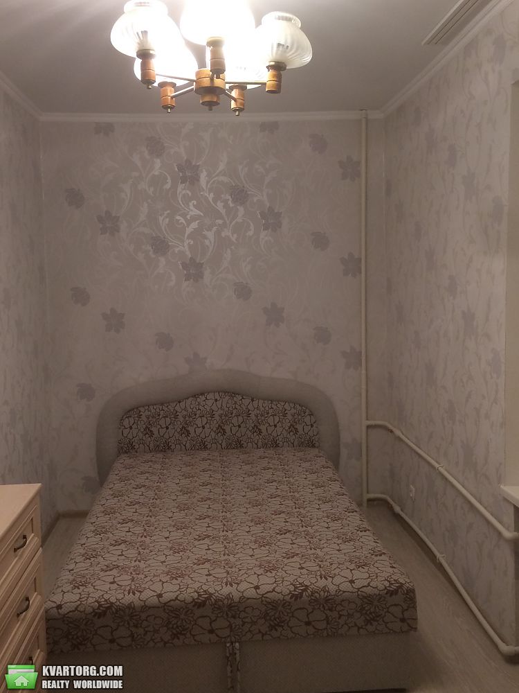 Rent out 2-room apartment. Киев,  Вавиловых — photo 3