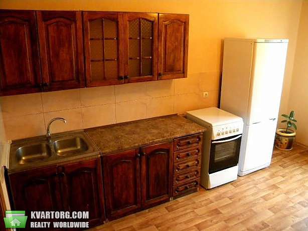 Rent out 2-room apartment. Киев,  Чавдар — photo 10