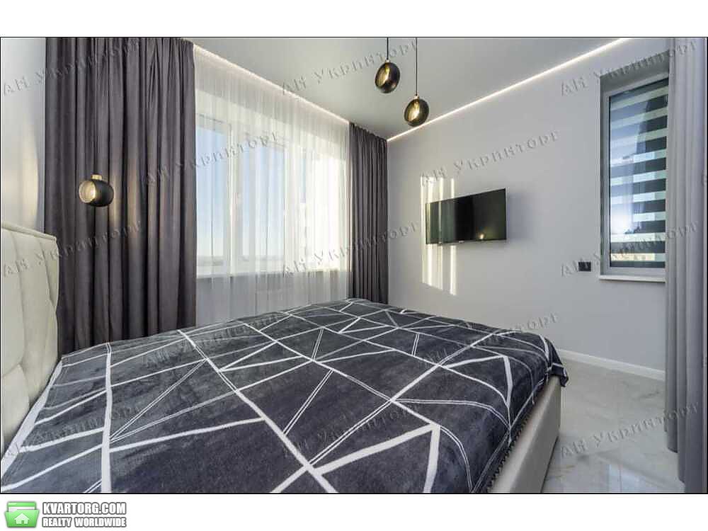 Rent out 2-room apartment. Киев,  Никольско-Слободская — photo 10