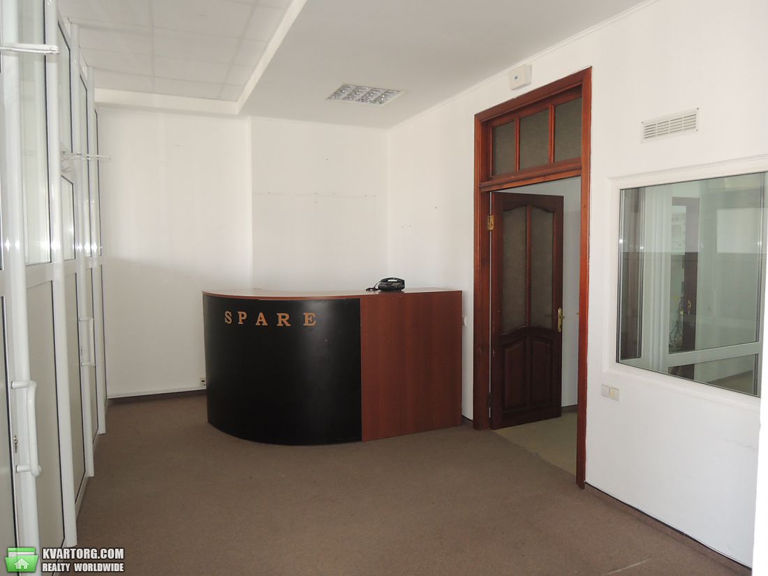 Rent out office. Киев, Соломенская пл — photo 3