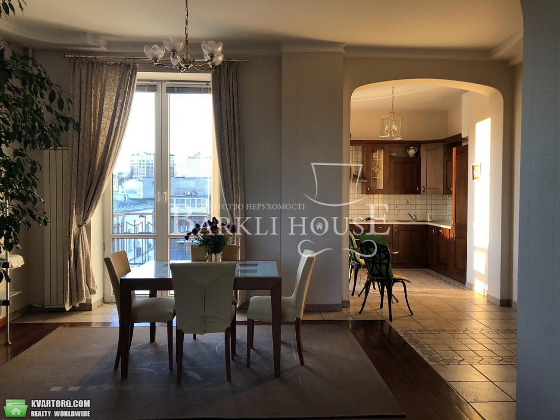 Rent out 3-room apartment. Киев,  Леонтовича — photo 1