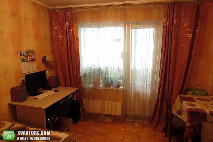 Sell 4-room apartment. Киев,  Ревуцкого — photo 3