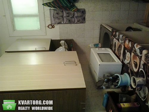 Rent out 1-room apartment. Киев, Кириловская — photo 3