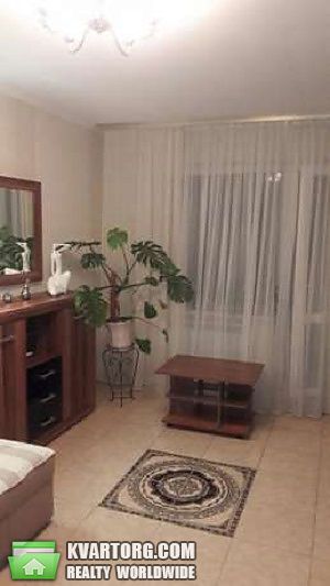 Sell 2-room apartment. Киев,  Градинская — photo 2