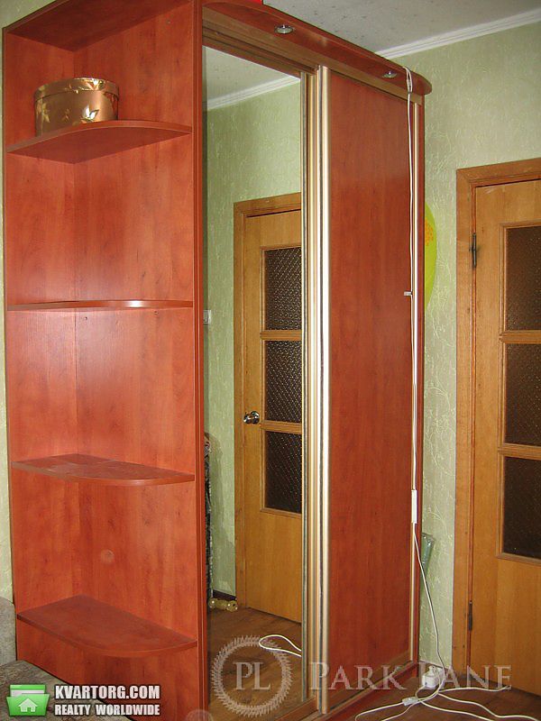 Sell 3-room apartment. Киев,  Героев Днепра — photo 9