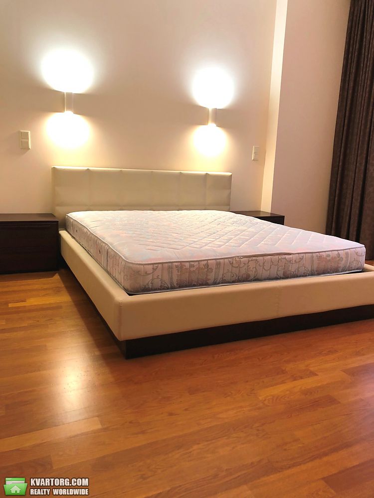 Rent out 5-room apartment. Киев,  Старонаводницкая — photo 4