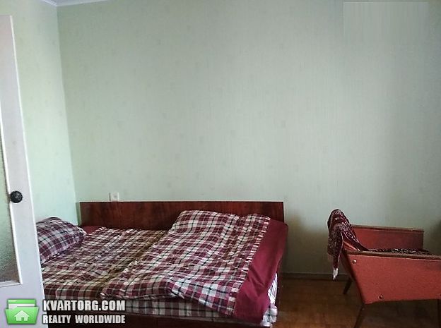 Sell 3-room apartment. Киев,  Новопироговская — photo 2