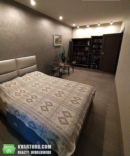 Sell 1-room apartment. Киев,  Вышгородская — photo 2