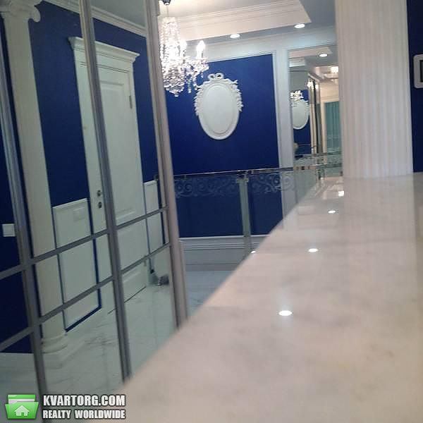 Sell 5-room apartment. Киев,  ул. Маршала Малиновского — photo 3