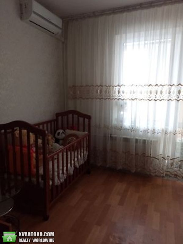 Sell 2-room apartment. Киев,  Радунская — photo 5