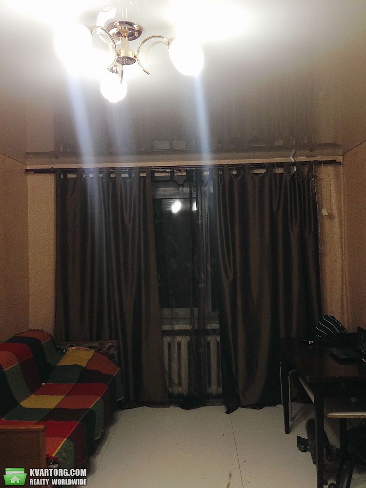 Sell 1-room apartment. Киев,  Ялтинская — photo 1
