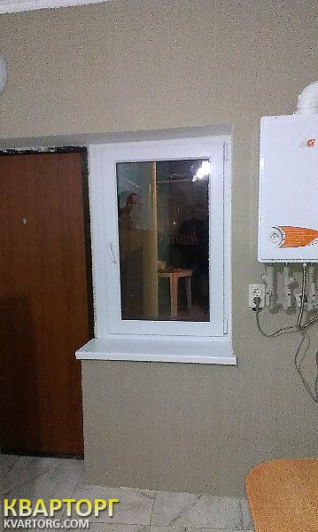 Rent out 1-room apartment. Одесса, Бабеля,маг "Фоззи" — photo 1