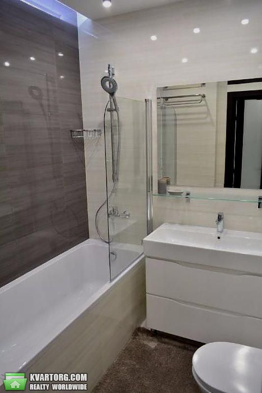 Rent out 1-room apartment. Киев,  Черновола — photo 8